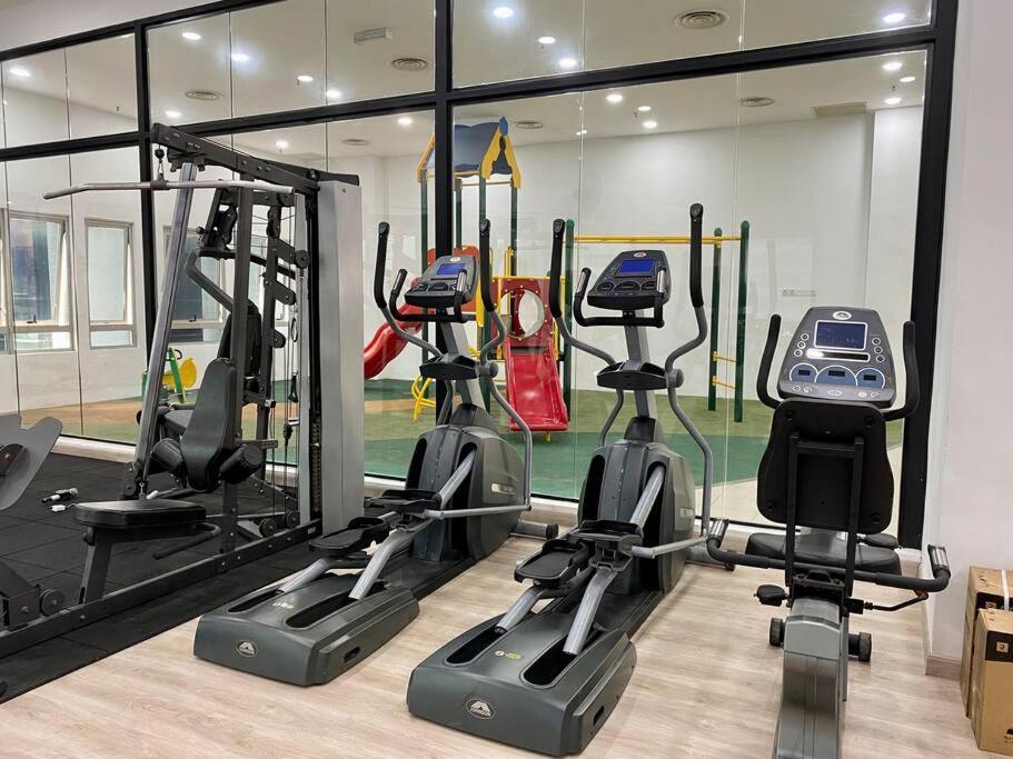 Spacious 3R,2R,Studio 5Min Walk To Time Square,Lalaport, Pool,Gym,Wifi Apartment Kuala Lumpur Exterior foto