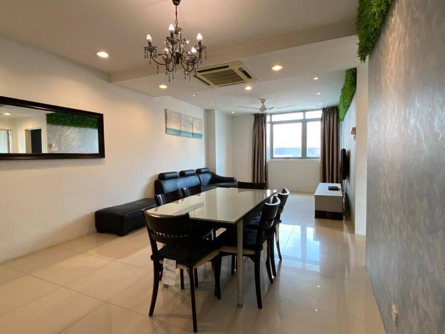Spacious 3R,2R,Studio 5Min Walk To Time Square,Lalaport, Pool,Gym,Wifi Apartment Kuala Lumpur Exterior foto