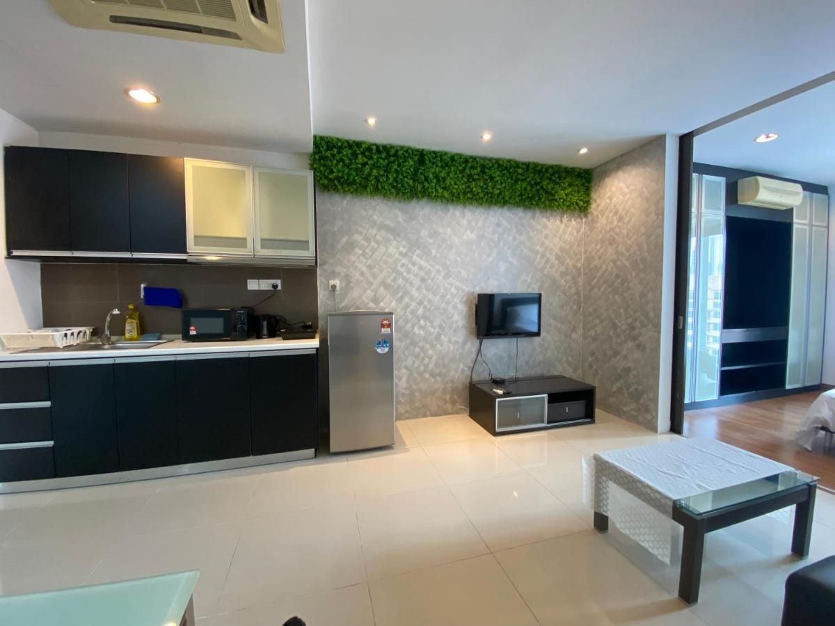 Spacious 3R,2R,Studio 5Min Walk To Time Square,Lalaport, Pool,Gym,Wifi Apartment Kuala Lumpur Exterior foto
