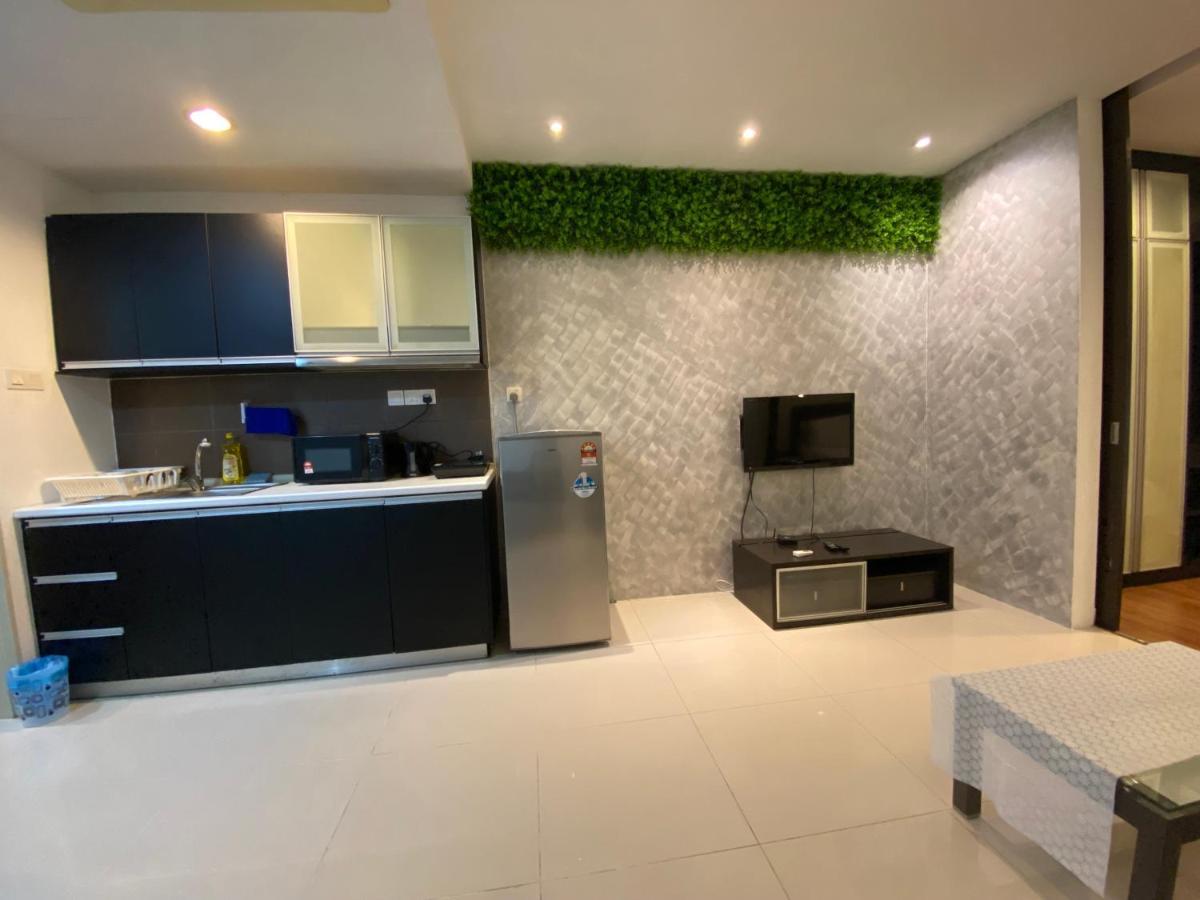 Spacious 3R,2R,Studio 5Min Walk To Time Square,Lalaport, Pool,Gym,Wifi Apartment Kuala Lumpur Exterior foto